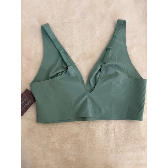Auden Luxury Collection Small Green Unlined V-Neck Bralette NEW - Picture 4 of 5